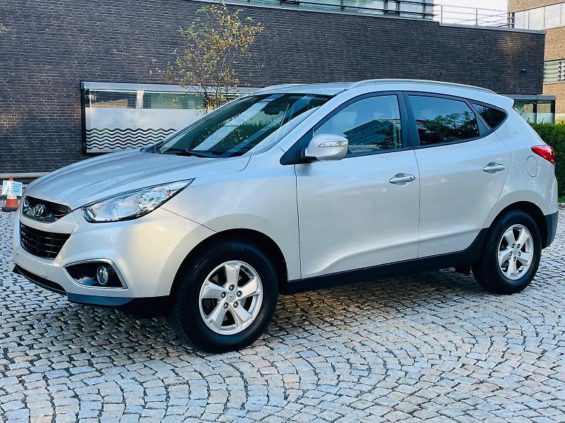 Hyundai ix35 2.0i MANUÁL VÝHŘEV SERVISKA - fotka 4 z 45