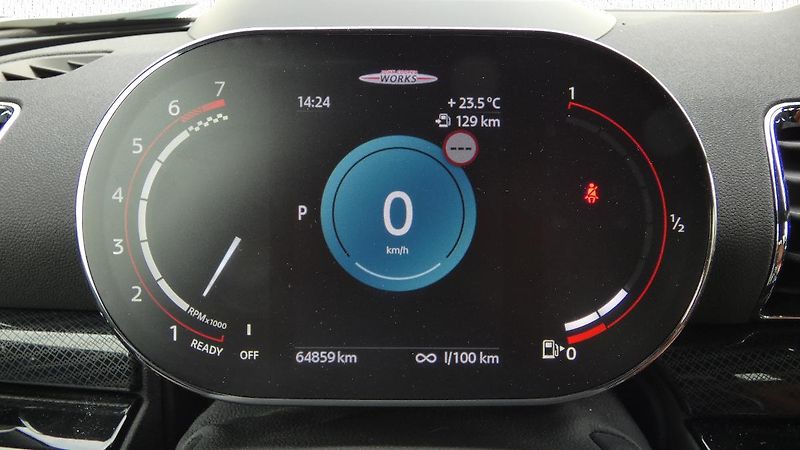 Mini Clubman JCW ALL4 Aut. - fotka 13 z 27