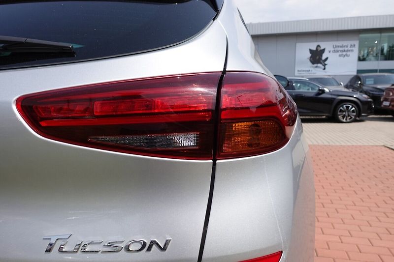 Hyundai Tucson 1,6GDi 130kW A/T 4x4 N-Line, P - fotka 34 z 35