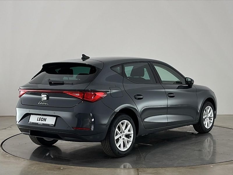 Seat Leon (2026) Style - fotka 2 z 28
