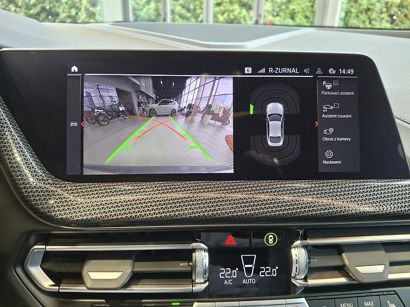 BMW Řada 2 218i Gran Coupe M Sport - fotka 20 z 28