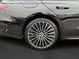 Mercedes-Benz Třídy E 300 de 4MATIC kombi s hybridní - náhled 22