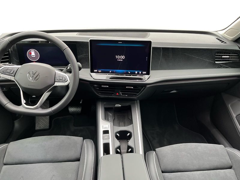 Volkswagen Passat Business 2,0 TDI DSG - fotka 5 z 23