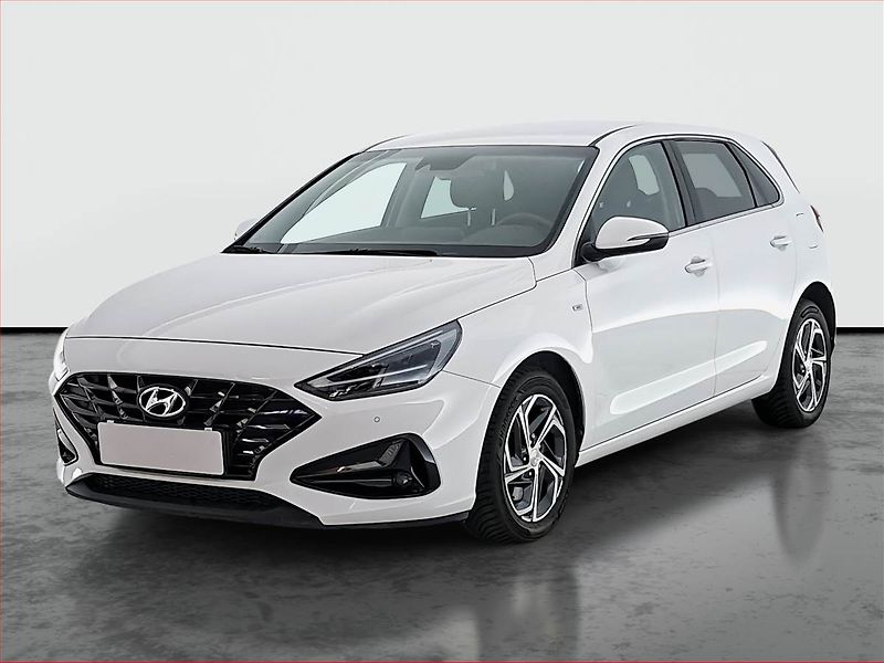 Hyundai i30 (2023) Smart 1.5 T-GDI MHEV, ČR,1.maj - fotka 2 z 20