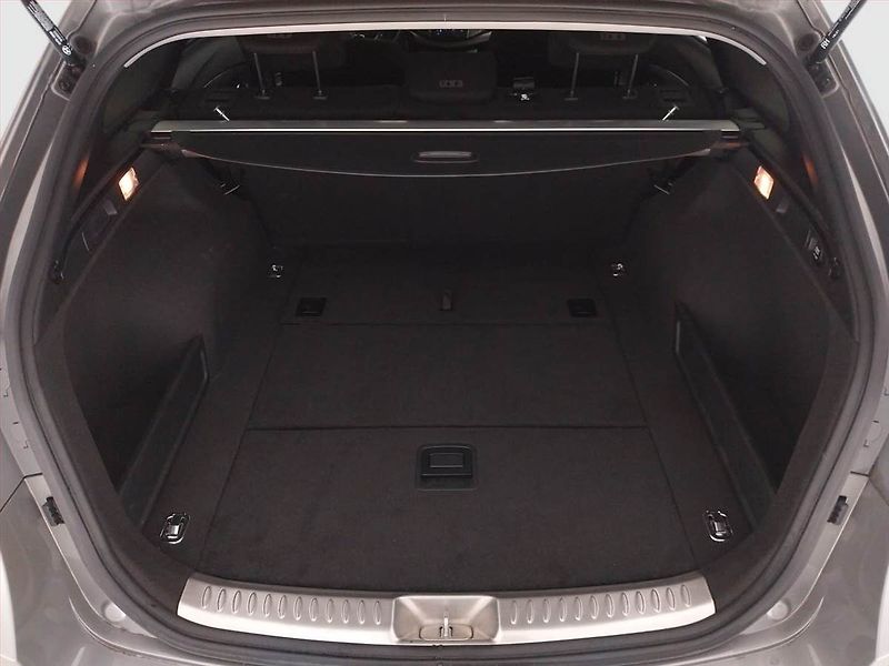 Hyundai i40 (2019) 1.6 CRDi, Serv.kniha, Navi - fotka 14 z 21