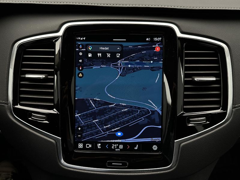 Volvo XC90 B5 AWD PLUS BRIGHT AUT CZ - fotka 35 z 53