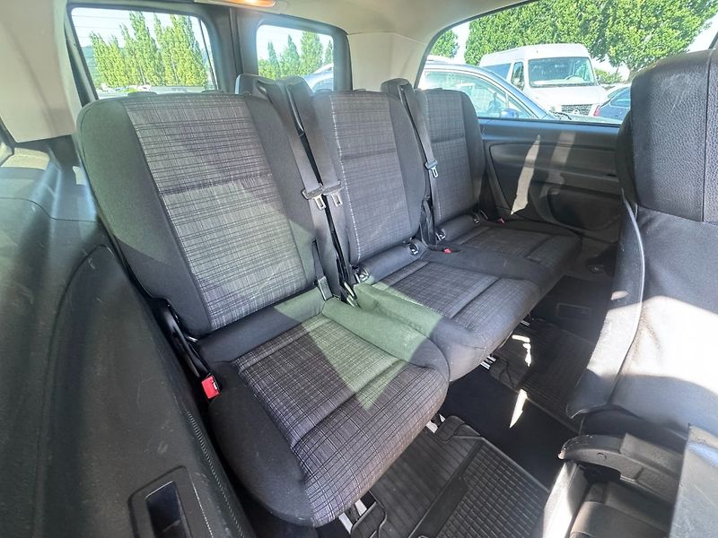 Mercedes-Benz Vito (2016) 2,2 140 KW 119 BLUETEC XL 4X4 - fotka 38 z 47