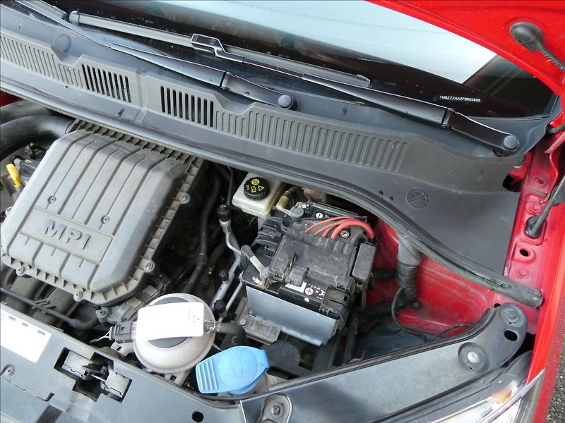 Škoda Citigo 1,0 MPi Elegance,2xkola,1.maji - fotka 31 z 41