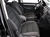 Volkswagen Touran (2010) 1.4 TSI, 7 míst, Tempomat - náhled 7