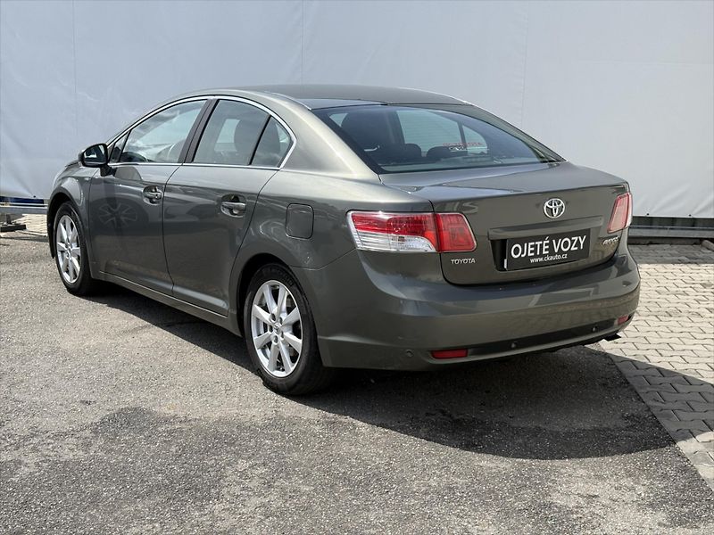 Toyota Avensis 2,0 Sol, Automat - fotka 4 z 18