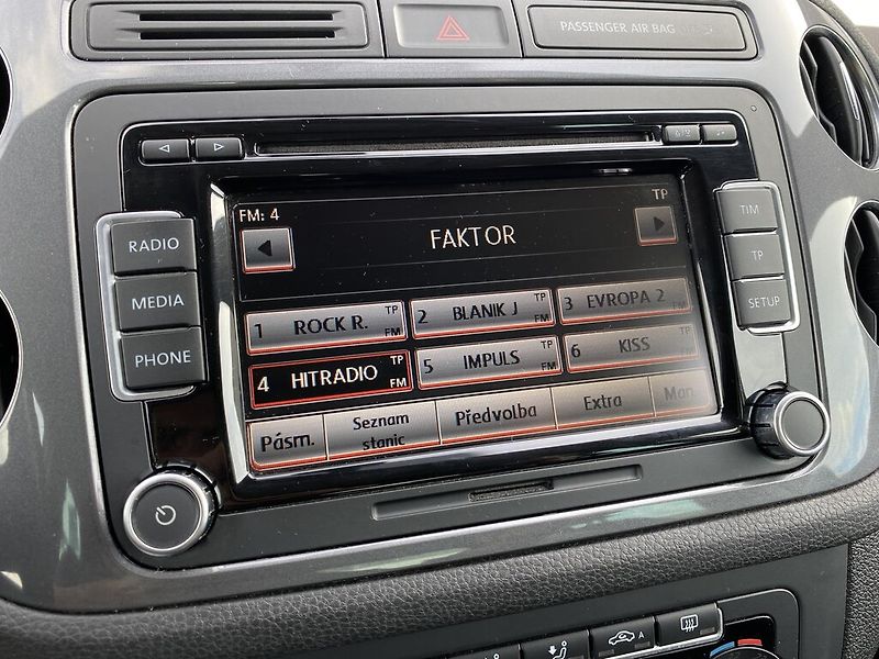 Volkswagen Tiguan 1,4 TSI 90 kW Trend & Fun - fotka 17 z 26