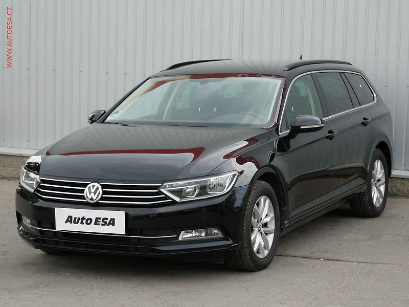 Volkswagen Passat (2018) 1.6 TDi, Comfortline, DSG - fotka 3 z 21