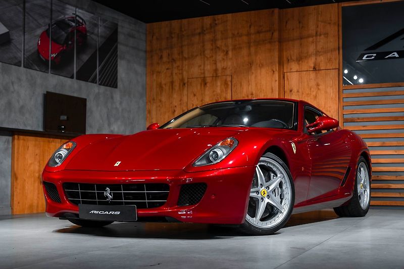 Ferrari 599 HGTE - fotka 4 z 36