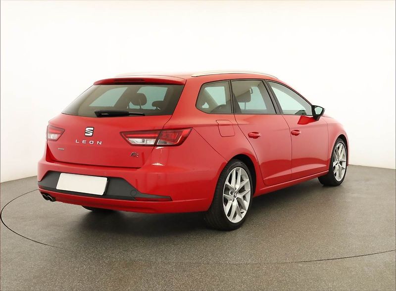 Seat Leon (2015) 1.4 TSI, Kůže, Tempomat - fotka 5 z 18