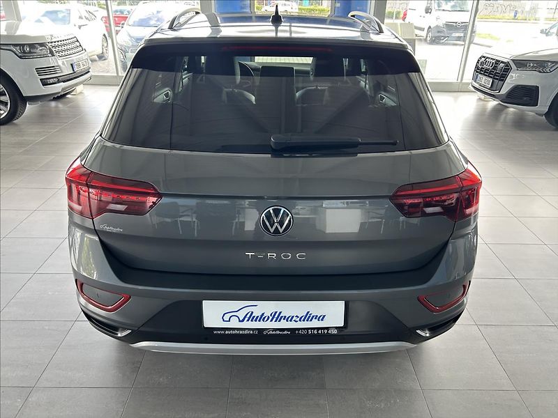 Volkswagen T-Roc 1,0   TSI,GOAL,SERVISKA,1.MAJ - fotka 5 z 31