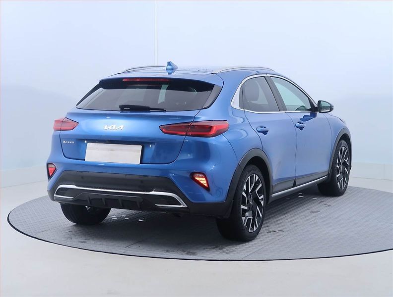 Kia XCeed (2023) 1.5 T-GDI - fotka 5 z 15
