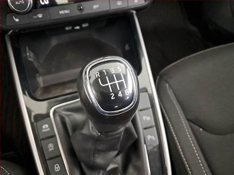 Škoda Fabia (2021) Style Plus 1.0 TSI, Serv.kniha - fotka 16 z 24