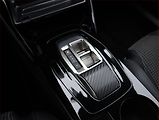Peugeot 2008 (2023) GT 1.2 PureTech - náhled 13