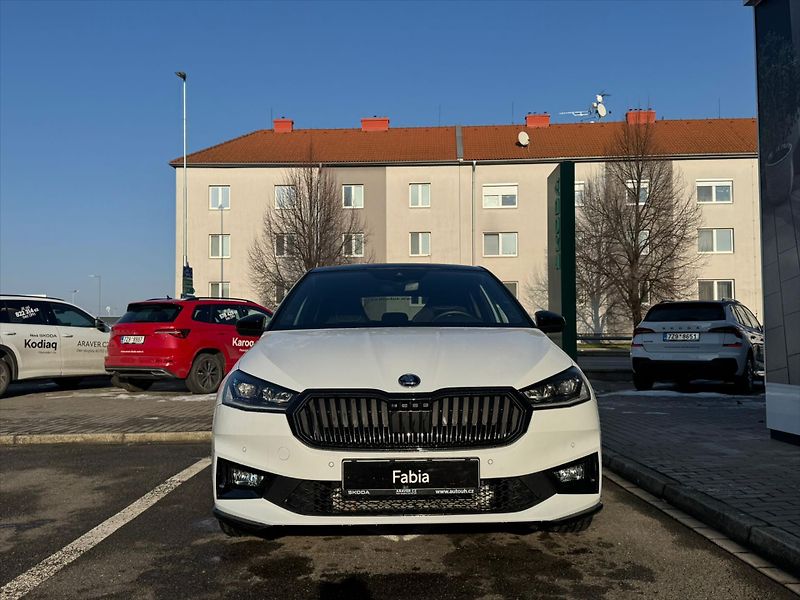 Škoda Fabia (2025) 1,0 TSI 85kW  Monte Carlo - fotka 2 z 11