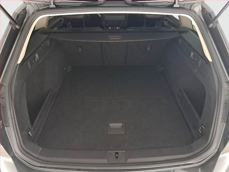 Volkswagen Passat (2017) Comfortline 2.0 TDI, Automat - fotka 14 z 20