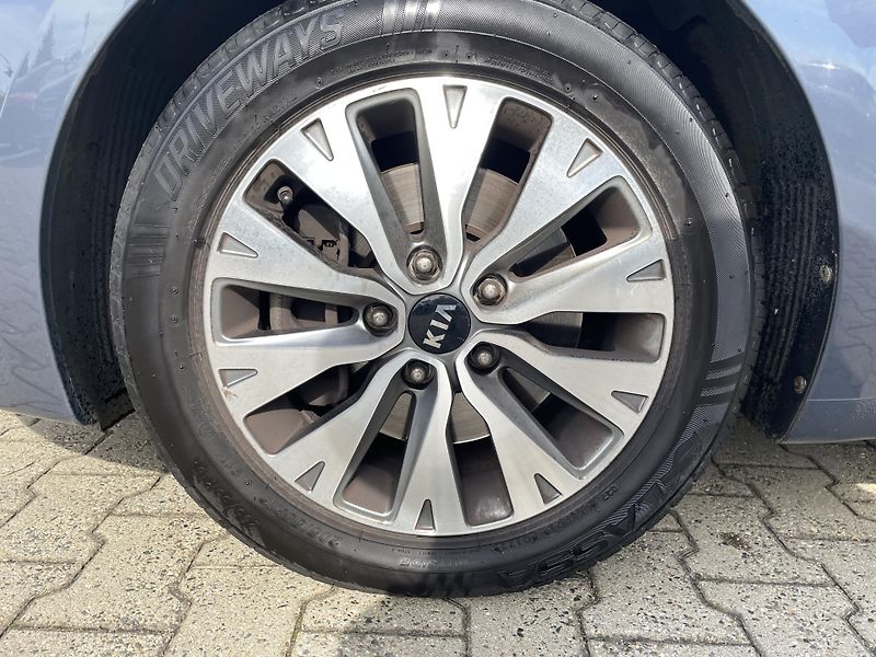 Kia Ceed (2017) SW 1,6 GDi TOP   - fotka 18 z 19