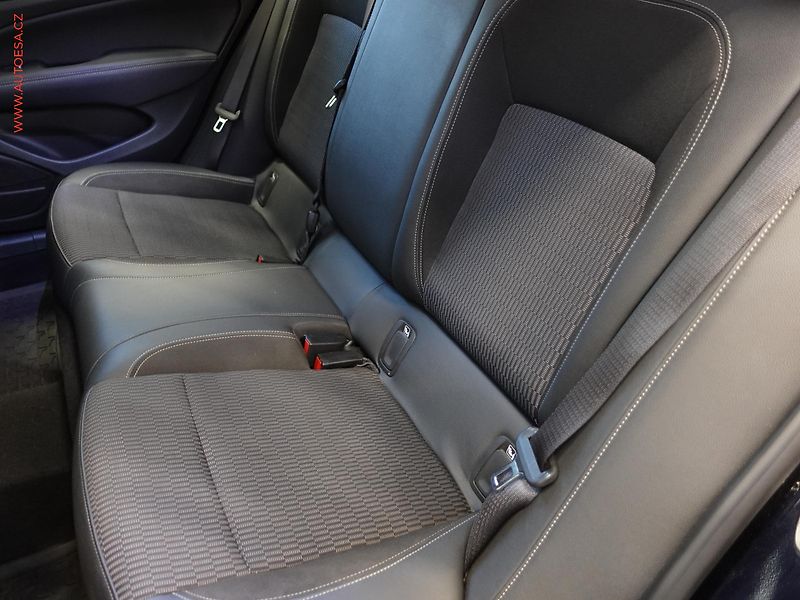 Opel Insignia (2019) 1.6CDTi, ČR, navi, LED - fotka 10 z 23