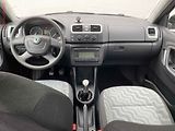 Škoda Fabia (2009) 1.6 16V, Ambiente, +kola - náhled 8