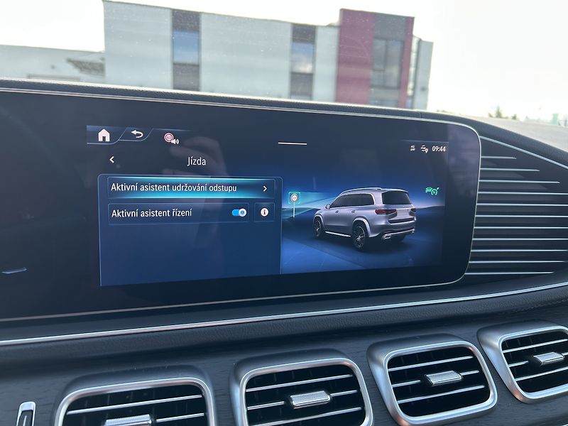 Mercedes-Benz GLS 450d 4MATIC AMG AIRMATIC ZÁRUK - fotka 26 z 39