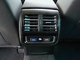 Volkswagen Passat 2.0TDI Comfort Adaptiv Navi - náhled 24