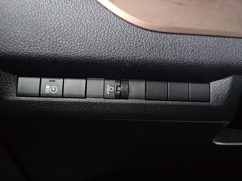 Toyota ProAce (2022) ČR L2 Automat 8 pax Webasto - fotka 7 z 17