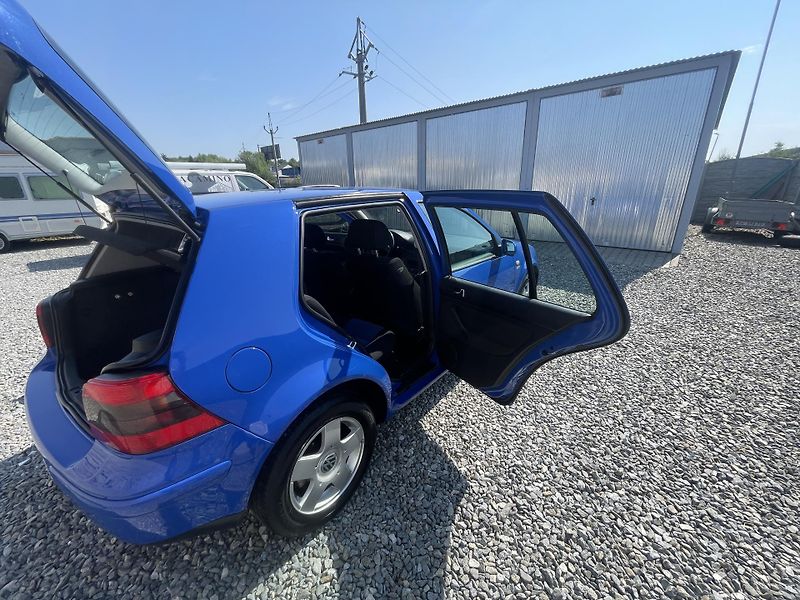 Volkswagen Golf 1.6i SR 100PS 134TKM EXTRA 1A! - fotka 128 z 174