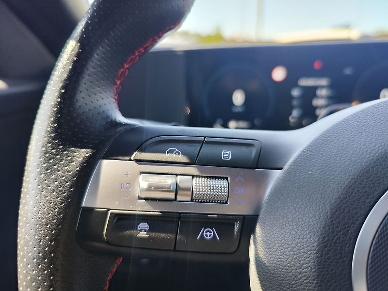 Hyundai Kona 1.6 T-GDi/145kW N-Line DCT 4x4 - fotka 24 z 31