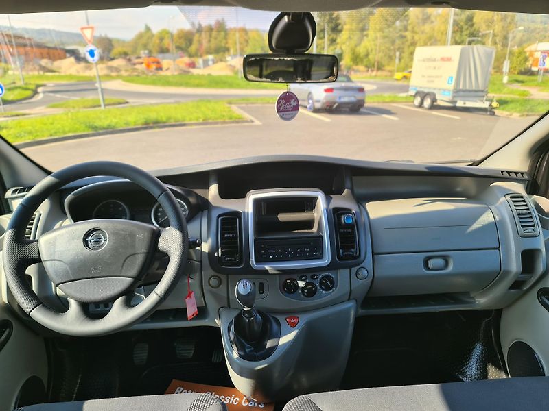 Opel Vivaro (2012) LONG 2.0 CDTi HRADEC KRÁLOVÉ - fotka 28 z 89