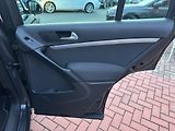 Volkswagen Tiguan (2015) 1.4TSi 92kW Lounge Navi Kamera - náhled 17
