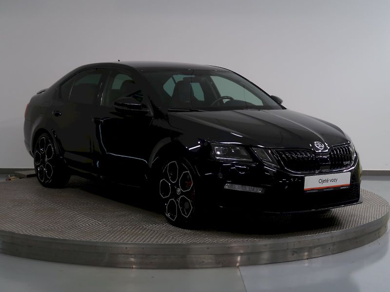 Škoda Octavia (2019) RS CHALLENGE 2.0TDI 135KW DSG - fotka 6 z 46