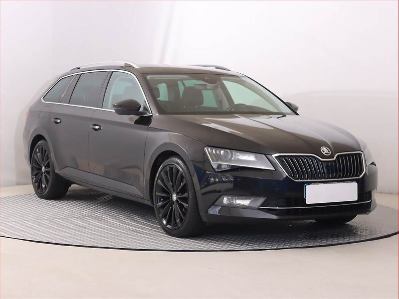 Škoda Superb (2017) 2.0 TDI, Automat, Kůže, Navi - fotografie inzerátu