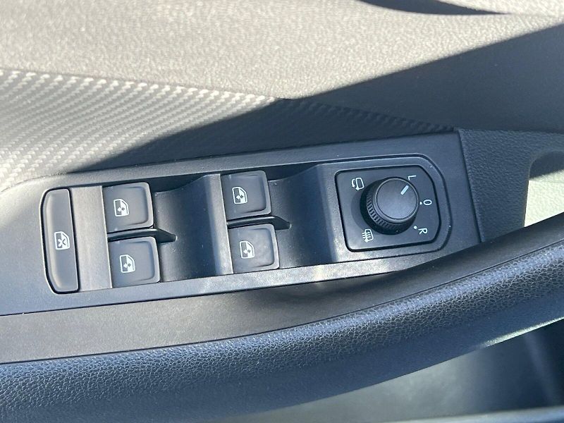 Škoda Scala (2025) Monte Carlo 1,0TSI 85kW 7 st. - fotka 14 z 36