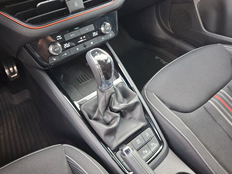 Škoda Scala (2025) Monte Carlo DSG 1,5TSi 110kW - fotka 30 z 35
