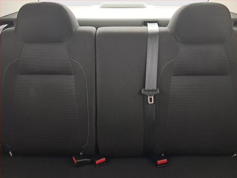 Peugeot 301 (2014) 1.2 VTi - fotka 10 z 15