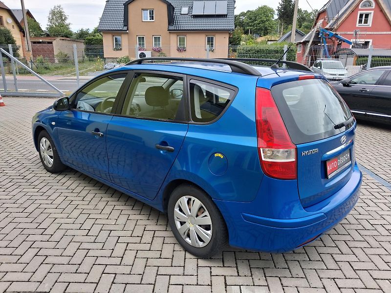 Hyundai i30 (2009) 1,4i  LPG  KLIMA  2x KOLA  - fotka 5 z 33