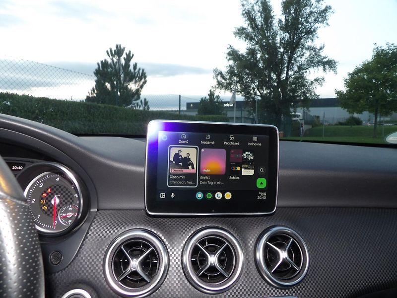 Mercedes-Benz Třídy A (2016) 200 d w176 - fotka 9 z 18