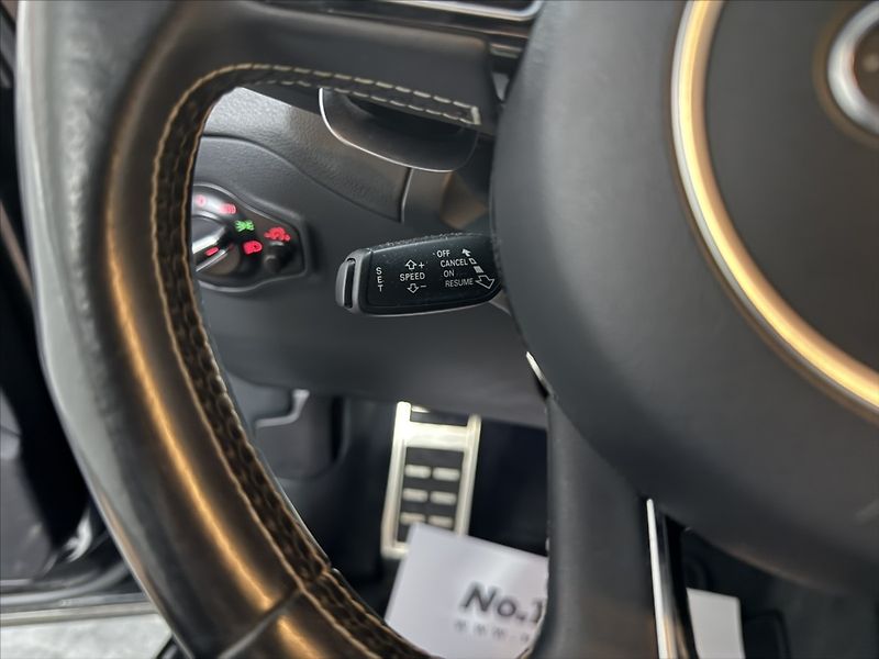 Audi SQ5 3,0   TDI 313HP QUATTRO BI-XEN - fotka 12 z 41