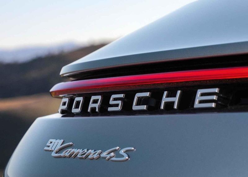 Porsche 911 Carrera 4S