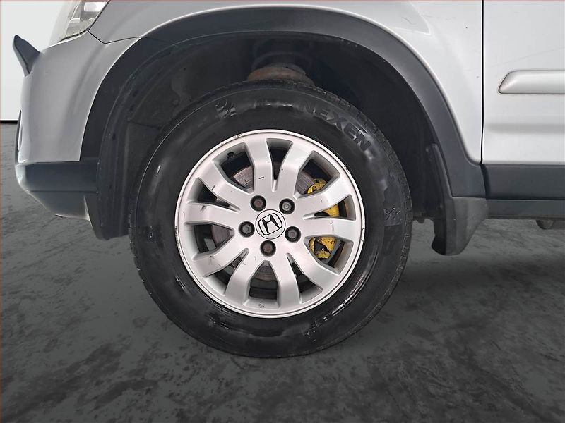 Honda CR-V (2005) 2.0 i, LPG, 4X4, nová STK - fotka 15 z 18