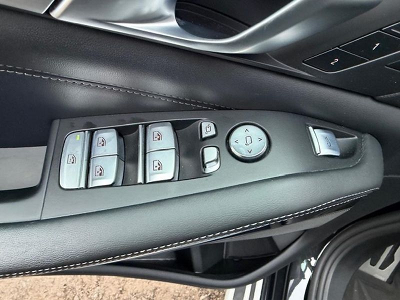 BMW X7 4,0i xDrive,mPaket competition - fotka 17 z 50