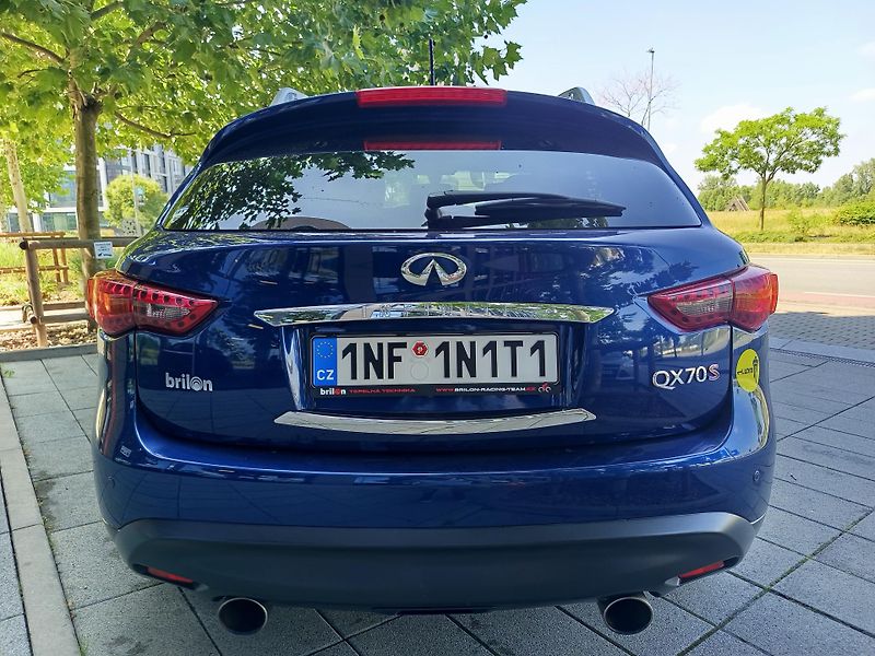 Infiniti QX70 (2018) S Premium, EU model, 2xkola,TZ - fotka 3 z 26