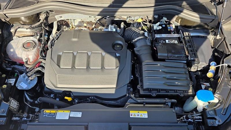 Volkswagen Tayron (2025) 2.0 TDI 142kW 4x4 DSG7 7míst - fotka 39 z 41