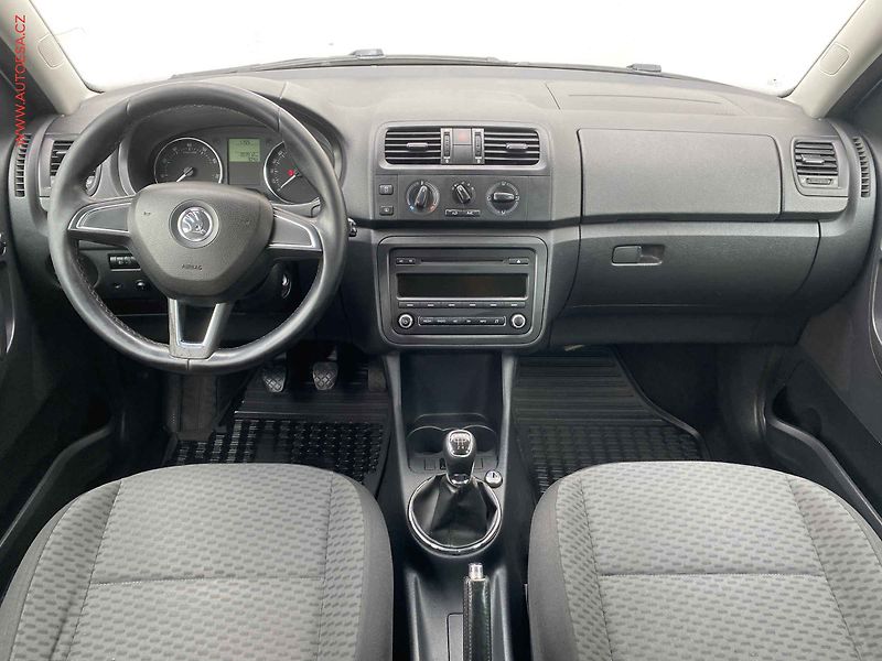 Škoda Roomster (2015) 1.2 TSi, ČR, Ambition, zmk. - fotka 8 z 17