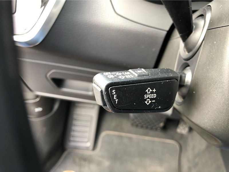 Audi A6 Avant 40 TDI - fotka 17 z 29