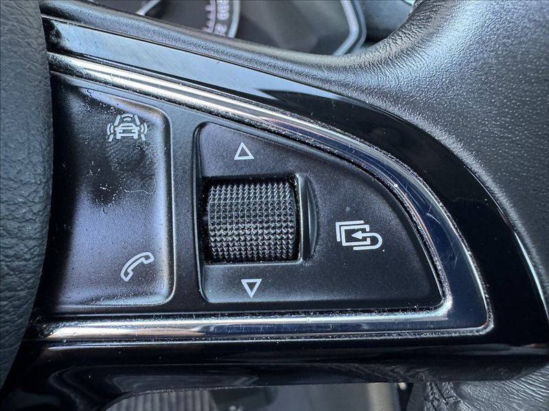 Škoda Superb 2,0 TDI 140kW ACC - fotka 32 z 50